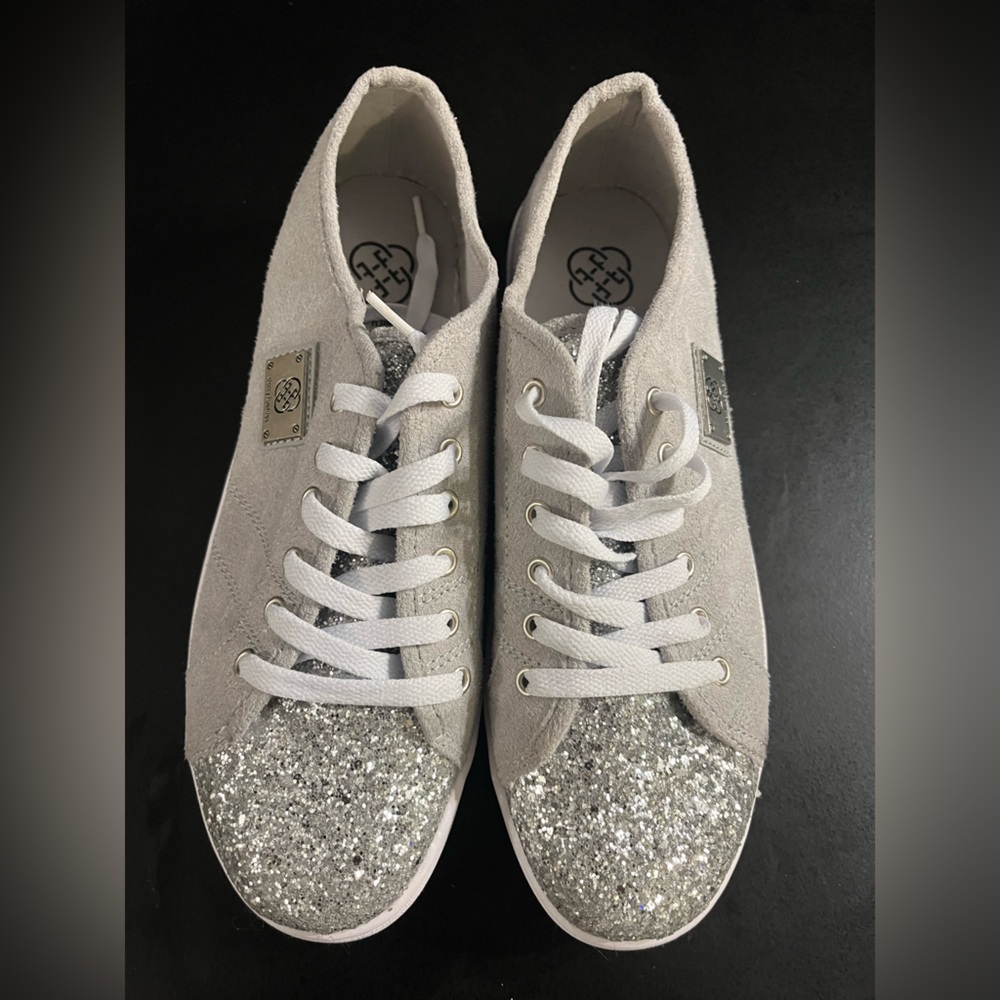 Daisy Fuentes Silver Glitter Women's Sneakers Size 10